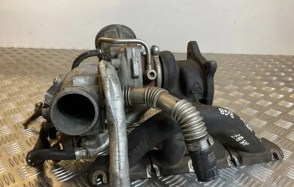 Audi A4 S4 B7 8E 8H Turbo 060145701J