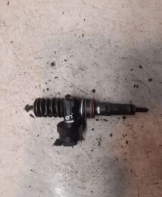 Volkswagen Sharan Fuel injector 0414720029