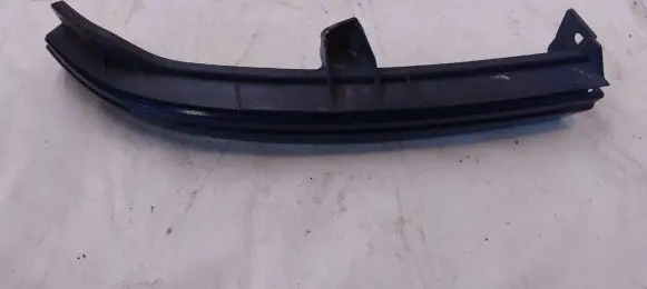 Opel Zafira A Under headlight/headlamp trim 90580651