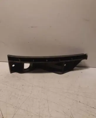 Volkswagen Touran I Front bumper mounting bracket 1T0807890A