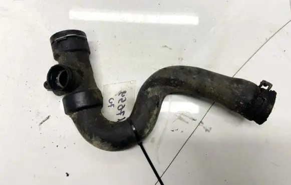 Audi A6 S6 C5 4B Engine coolant pipe/hose