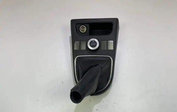 Nissan X-Trail T31 Car ashtray trim 