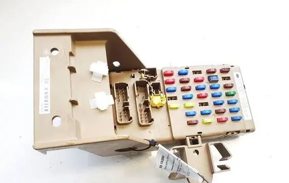 Subaru Forester SH Fuse box set 82201FG010 809620