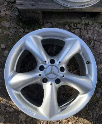 Mercedes-Benz C W203 R17 alloy rim A2094010000