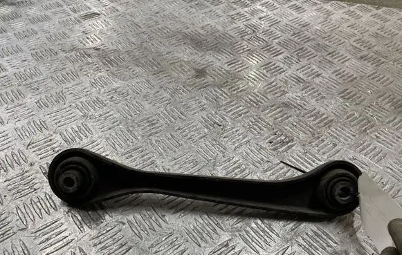 Volkswagen PASSAT B7 Rear upper control arm/wishbone