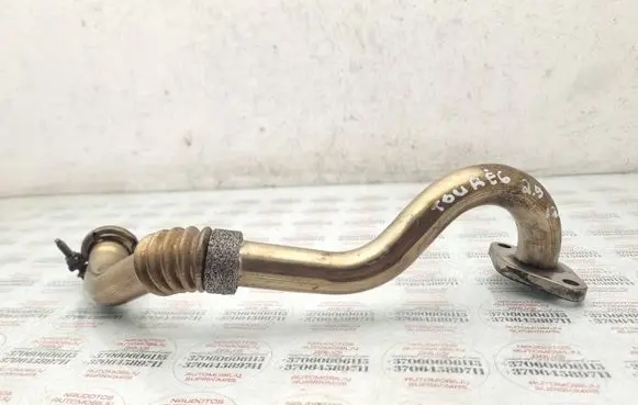 Volkswagen Touareg I EGR valve line/pipe/hose 070131521AH
