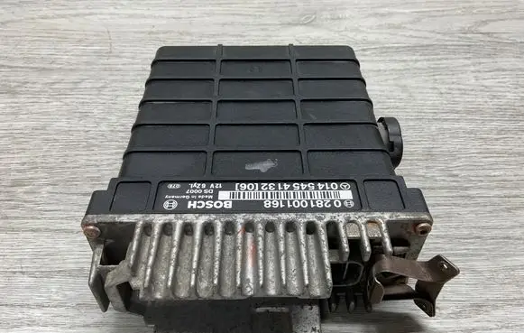 Mercedes-Benz S W140 Engine control unit/module 0145454132 0281001168