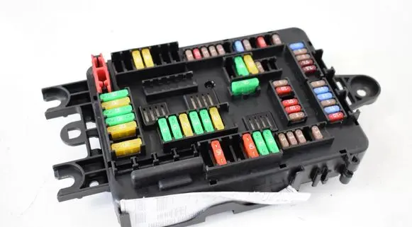 BMW X5 F15 Fuse box set 6819651