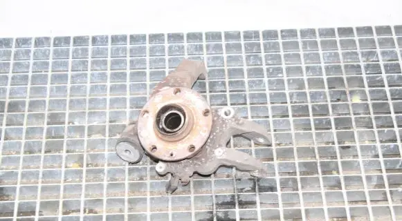 Audi A8 S8 D3 4E Rear wheel hub