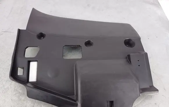 Dashboard lower bottom trim panel