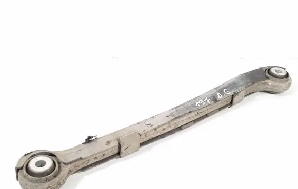 Rear control arm