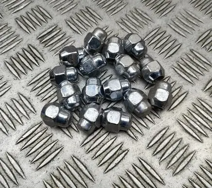 KIA Niro Nuts/bolts 5295014140