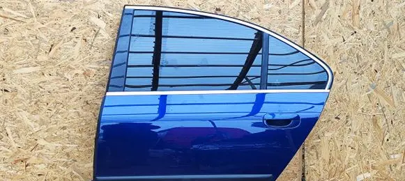 Peugeot 607 Rear door