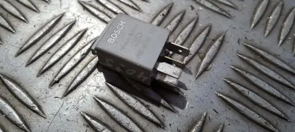 Volkswagen Golf V Other relay 1k0951253 4490332011100