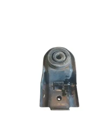 Subaru Forester SH Radiator mount bracket 