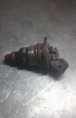 Ford Galaxy Fuel injector 958FBB