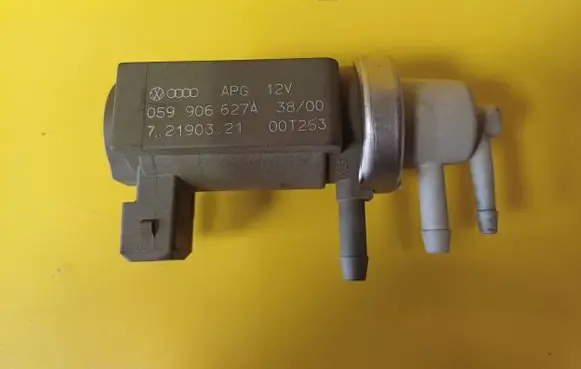 Audi A6 S6 C5 4B Turbo solenoid valve 059906627A