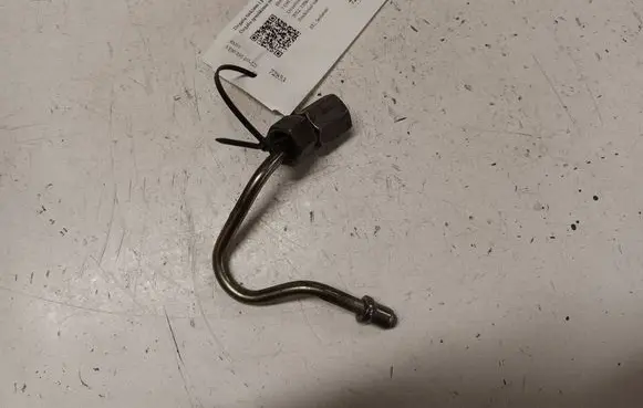 BMW 3 E90 E91 Fuel injector supply line/pipe