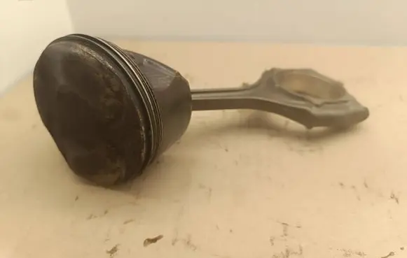 Chrysler Pacifica Piston with connecting rod 893AB