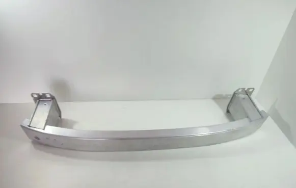 Audi Q3 8U Front bumper cross member 8U0807109C 8U0807109