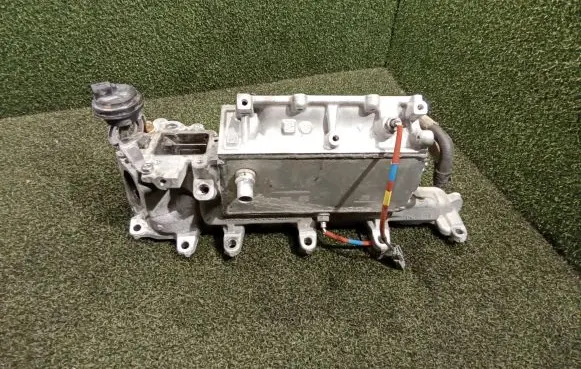 Renault Trafic III (X82) Intake manifold 140013553R T93663B 140014374R
