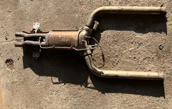 Muffler/silencer