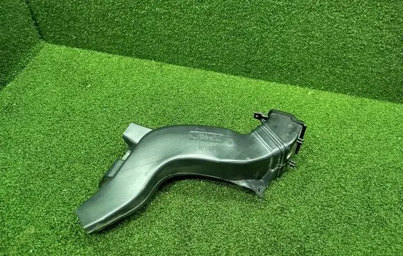 Man TGE 1gen Air intake duct part 7C1819151