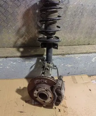 Renault Master III Front wheel hub spindle knuckle MASTERS7