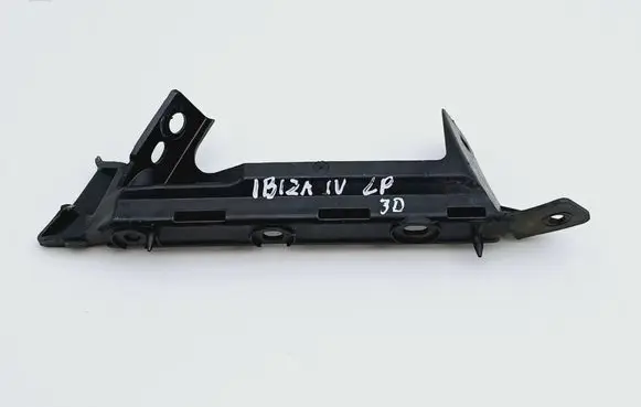 Seat Ibiza IV (6J,6P) Front bumper mounting bracket 6J0807183