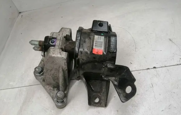 Hyundai i30 Gearbox mount 21830A5400
