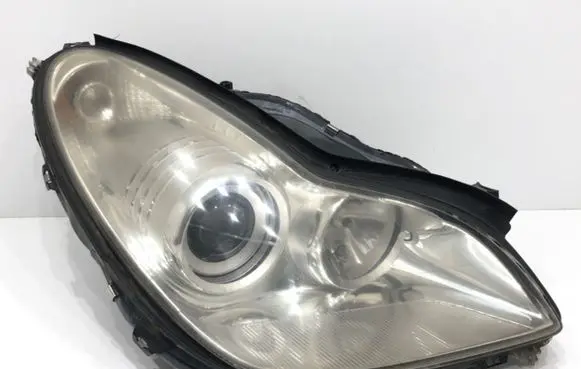 Mercedes-Benz CLS AMG C219 Headlight/headlamp