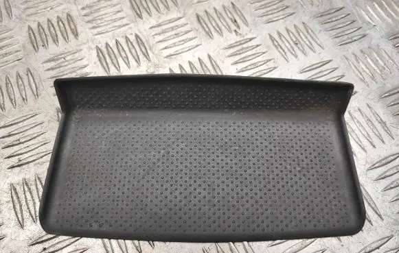 Skoda Octavia Mk2 (1Z) Panel drawer/shelf pad 1Z0857938B