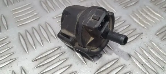 Valve vacuum