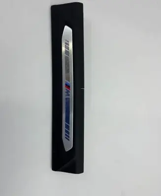 BMW 1 F40 Front sill trim cover 7469183