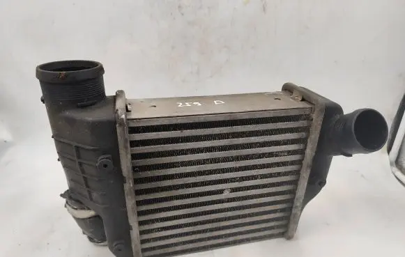 Audi A6 S6 C6 4F Intercooler radiator 4F0145980