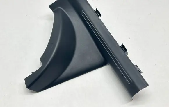 KIA Niro Rear sill trim cover 85876AO000 SG2EVCAR AJ0735M1