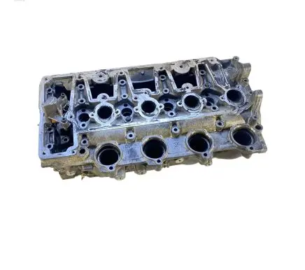 Ford Kuga II Engine head 9688418110