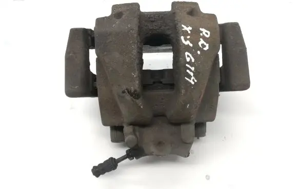 BMW X3 F25 Front brake caliper