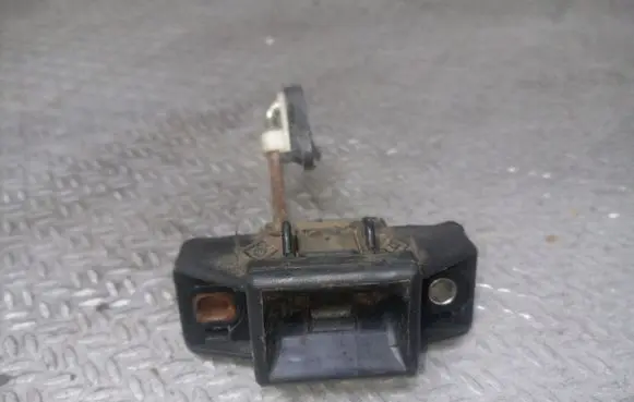 Renault Thalia I Tailgate/trunk/boot lock/catch/latch 