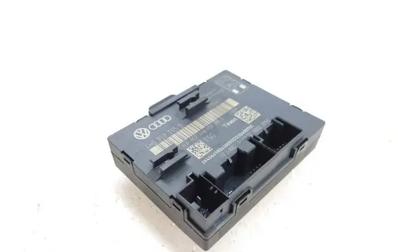 Volkswagen Touareg II Door control unit/module 4H0959795B
