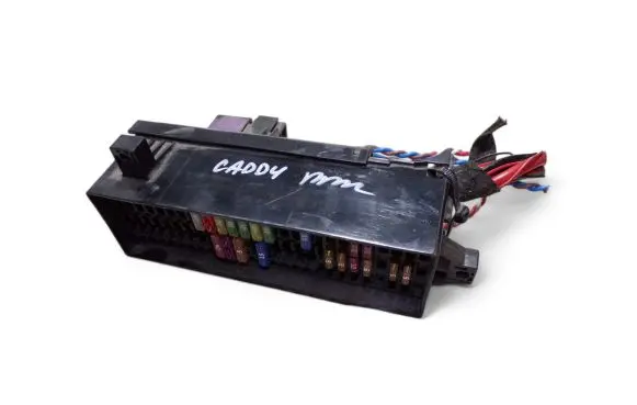 Volkswagen Caddy Fuse module 2K6970