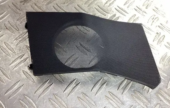 Side speaker trim/cover