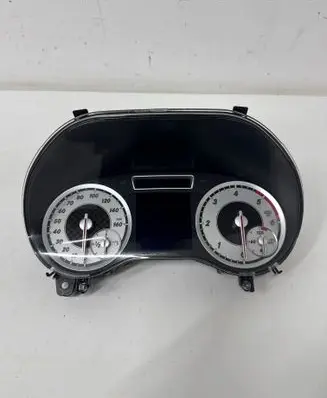 Mercedes-Benz A W176 Speedometer (instrument cluster) A1729025105