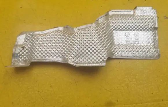 Audi R8 4S Heat shield in engine bay 4S0825729C
