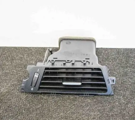 BMW 3 E90 E91 Dashboard air vent grill cover trim 9130465