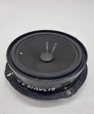 Skoda Octavia Mk3 (5E) Front door speaker 5E0035411A