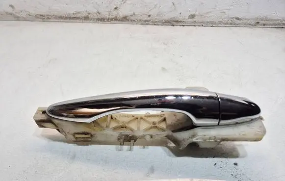 KIA Sportage Rear door exterior handle