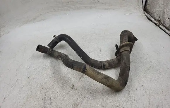 Audi A4 S4 B5 8D Engine coolant pipe/hose 