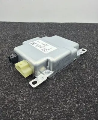 BMW 5 G30 G31 G38 Battery control module 8707828 BCU150P 14415011