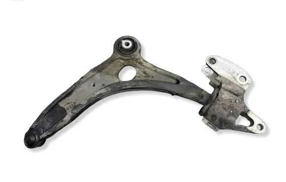 Land Rover Evoque II Front lower control arm/wishbone K8D23A052